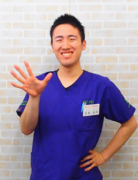 院長 吉本 圭佑 院長 吉本 圭佑