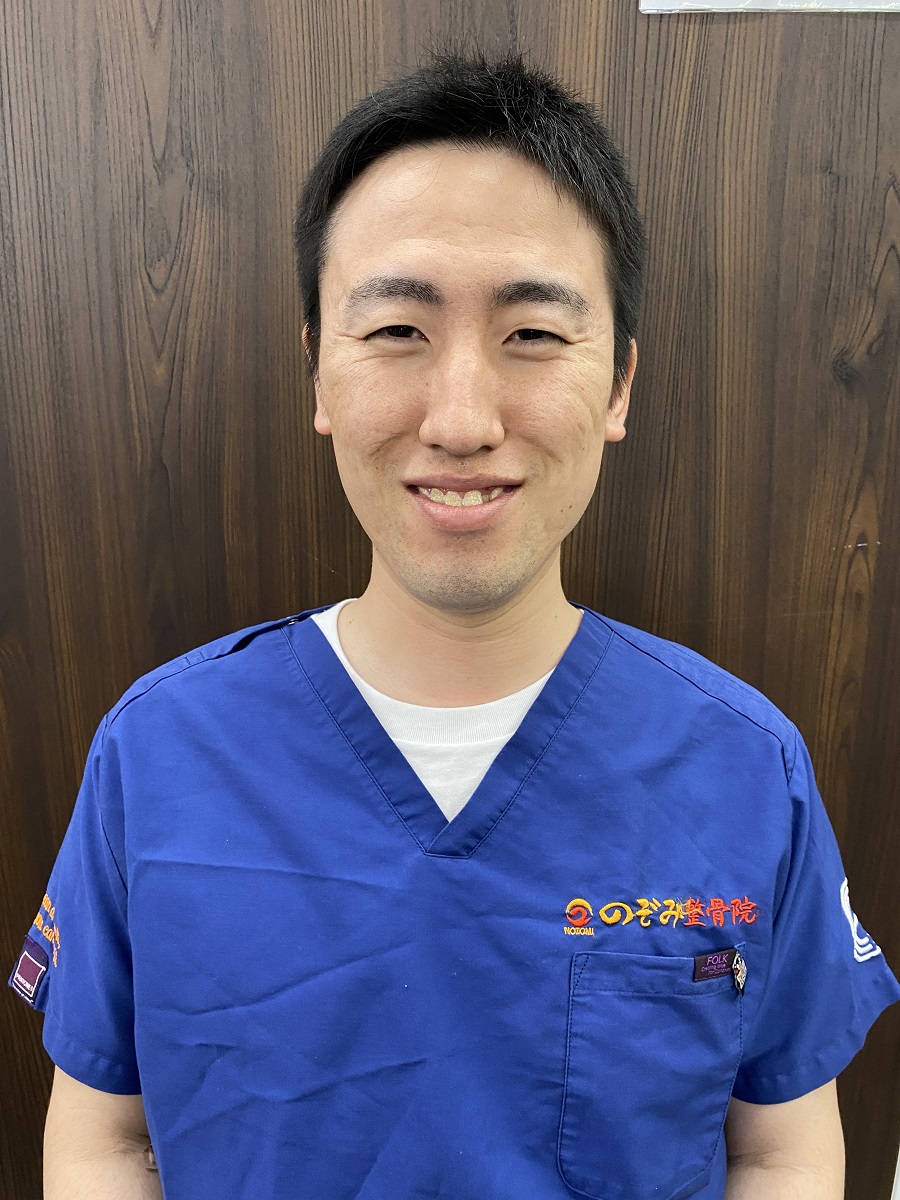 院長　吉本 圭佑